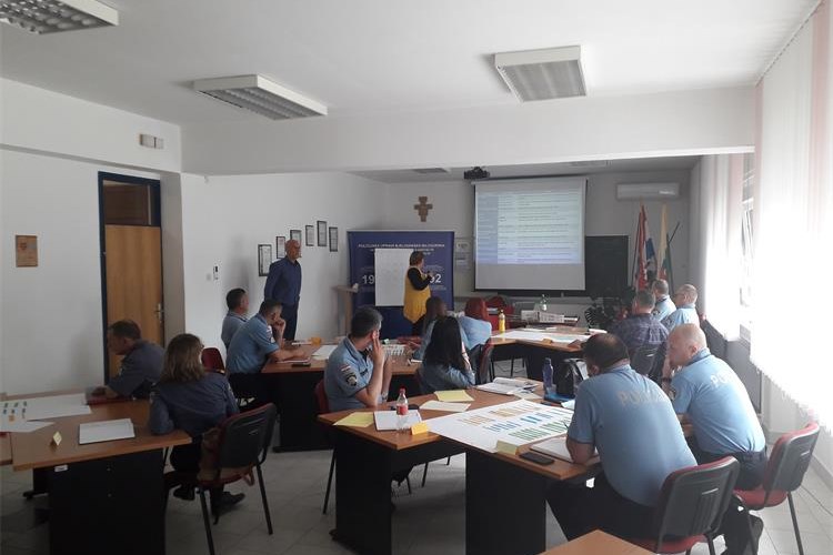 Slika /PU_BB/Edukacije/Andragoška radionica/Anrdagoška1.jpg